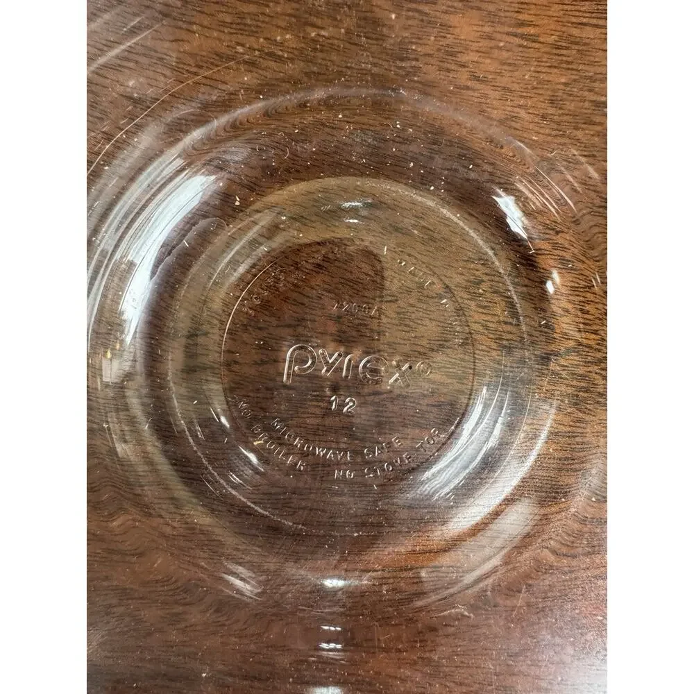 Pyrex Glass Storage Bowls 1 Cup 2 Cup w Lids Set Food Storage Clear
